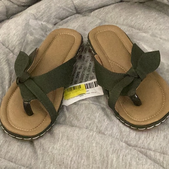 Olive Green Knot-Detail Flip-Flop - Yasirun - size 9(40) - new - Picture 3 of 8